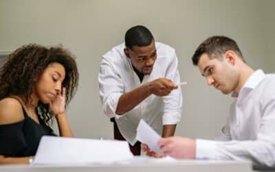 Le management directif : définition, avantages et limites